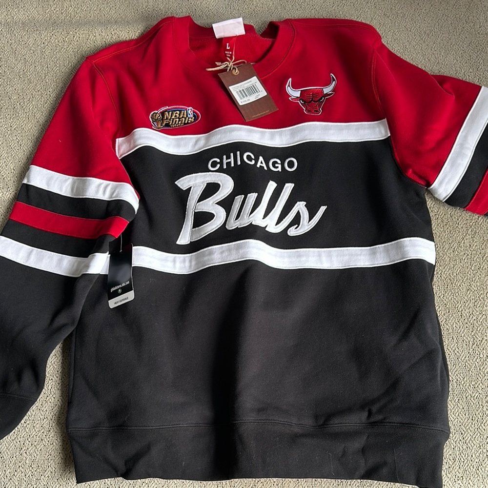 Chicago Bulls Red and Black Sweater